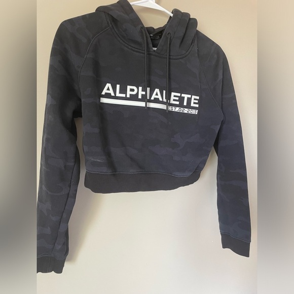 Alphalete cropped camo Hoodie NWOT size Small athletic wear - Picture 7 of 7
